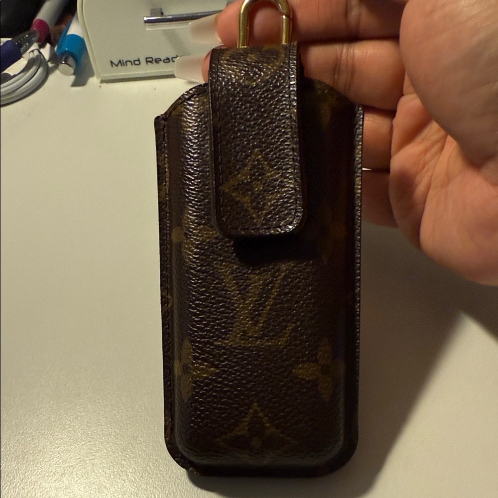 Louis Vuitton Belt Accessory / Case